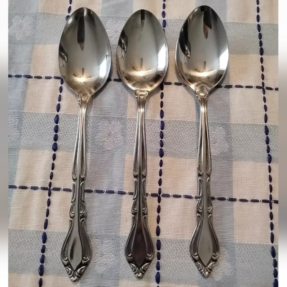 3 Tea Spoons AUBERGE Rogers Korea Stanley Roberts Stainless Silverware‎ Flatware